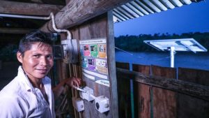 Lee más sobre el artículo Minem: más de 26,500 viviendas de zonas rurales del centro del país serán electrificadas con paneles solares
