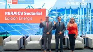 Lee más sobre el artículo MINEM ratifica compromiso para impulsar inversiones y desarrollo en el subsector Electricidad